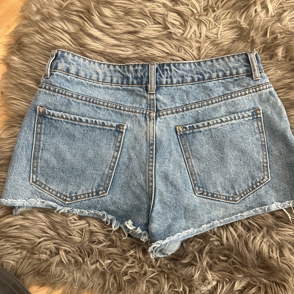 Forever 21 - distressed Button Fly - high rise Short Shorts! - Sz 27 -good cond - Picture 3 of 10